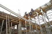 FABRICACION Y MONTAJE DE ESTRUCTURAS METALICAS DEL CENTRO COMERCIAL PLAZA VEA - CHIMBOTE