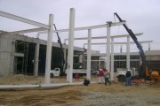 FABRICACIÓN Y MONTAJE DE ESTRUCTURAS METALICAS PARA CENTRO COMERCIAL OPEN PLAZA TRUJILLO